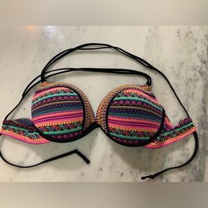 Ladies bikini top 34DD